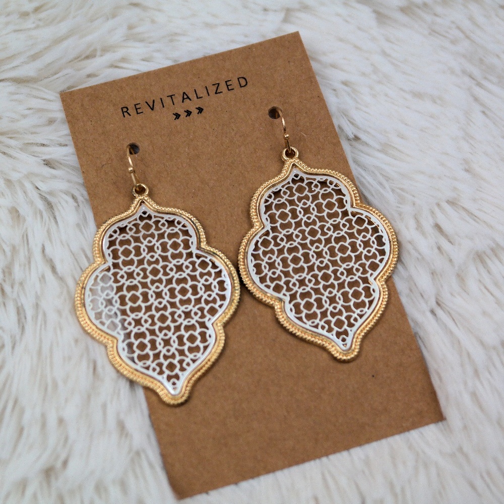 🖤 • last pair • Silver + Gold Dangle Earrings - Picture 3 of 4